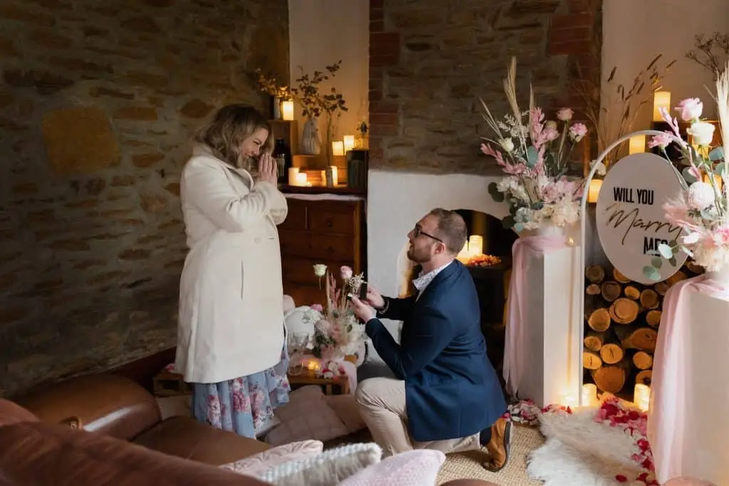 winter proposal, cozy proposal, fireplace